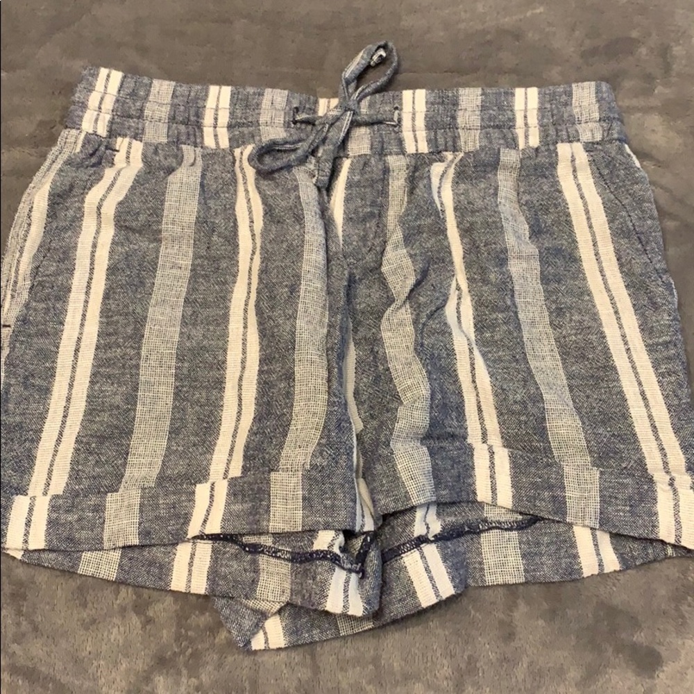 blue and white striped flowy shorts